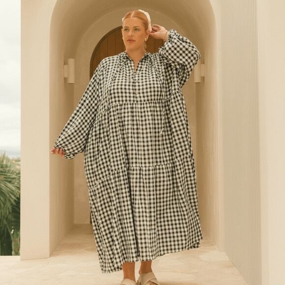 The Lullaby Club Maxi Avalon Smock Dress Black & White Gingham Size 3XL - Picture 8 of 8